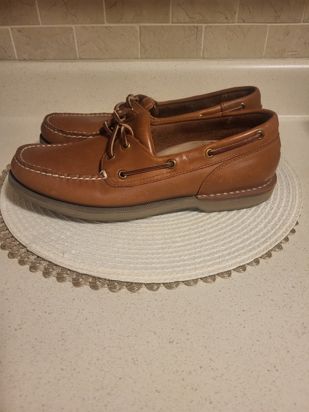 Rockport Boat Shoe Sz.9.5 Tan Leather Upper Nautical Classic Loafer